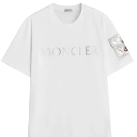 Moncler T-Shirt mit Ärmeltasche in Weiß