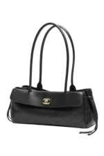 Chanel Small Tote aus schwarzem genarbtem Kalbsleder mit goldfarbenem Metall - imagine 2